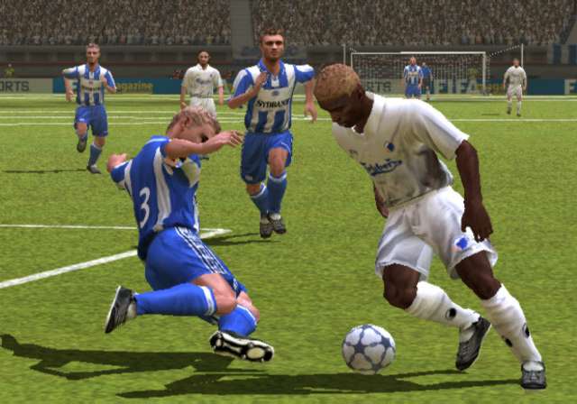 FIFA Soccer 2005 - screenshot 36