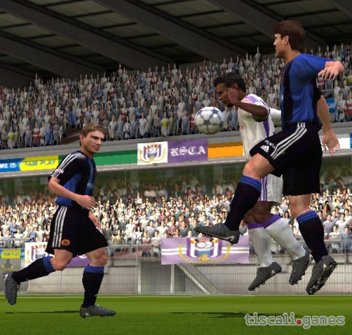 FIFA Soccer 2005 - screenshot 22